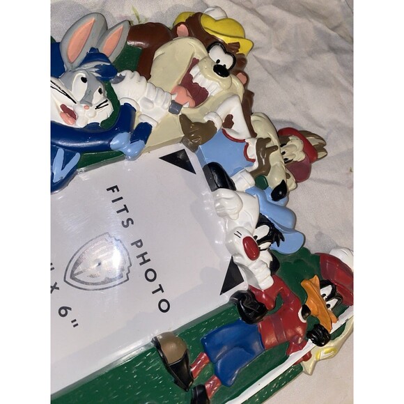Vintage 1997 Looney Tunes Golf 3-D Resin Picture Frame Warner Brothers 4 x 6 - Picture 2 of 4